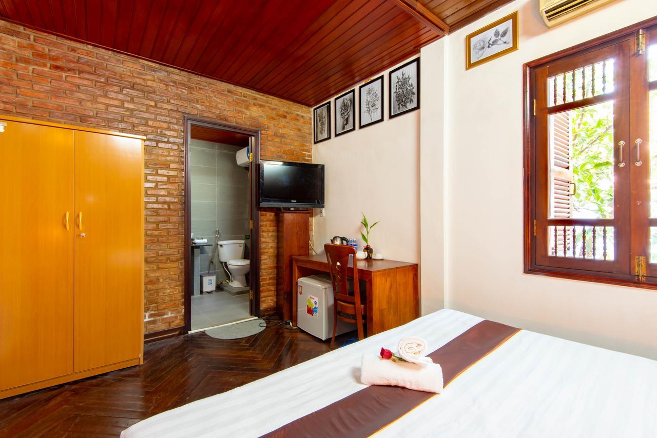 Vivi Homestay & Coffee Hoian Hoi An Exterior photo