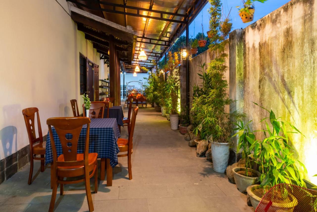 Vivi Homestay & Coffee Hoian Hoi An Exterior photo